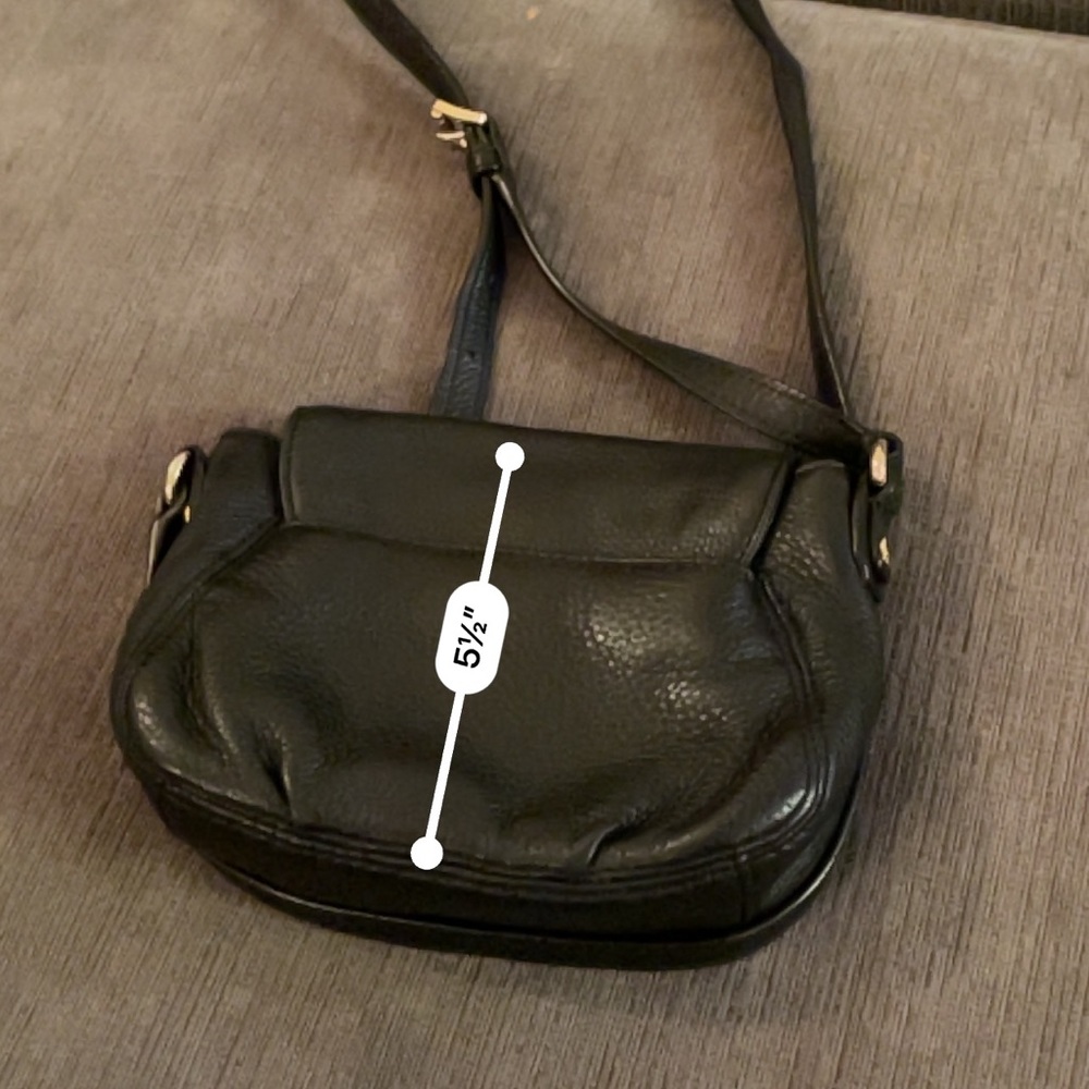 Authentic Michael Kors Small Leather Crossbody - Picture 7 of 10